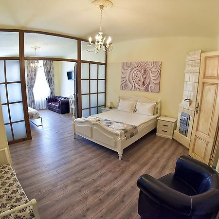 La Maisonnette Брашов Екстер'єр фото